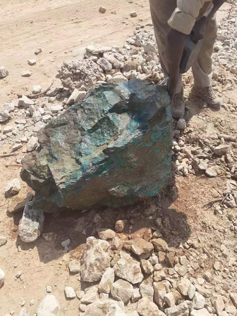 Malachite often results from the supergene weathering and oxidation of primary sulfidic copper ores
