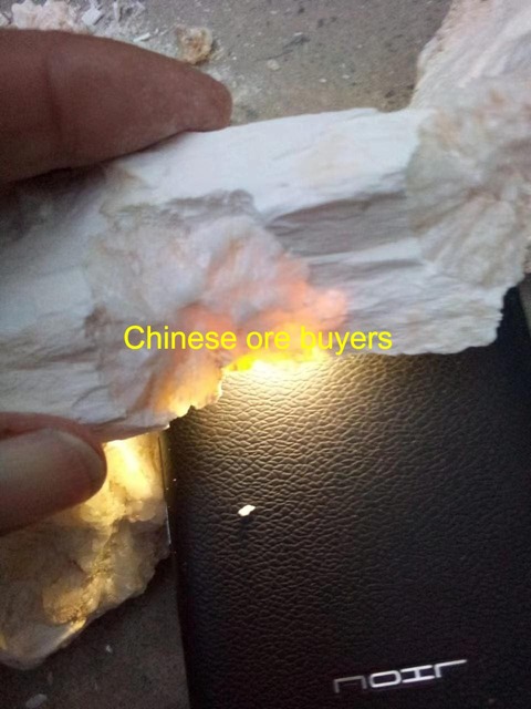 Imported Pakistan lithium pyroxene, large quantities of ore, large quantities of lithium pyroxene